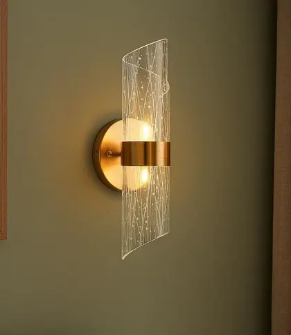 Acrylic · Metal