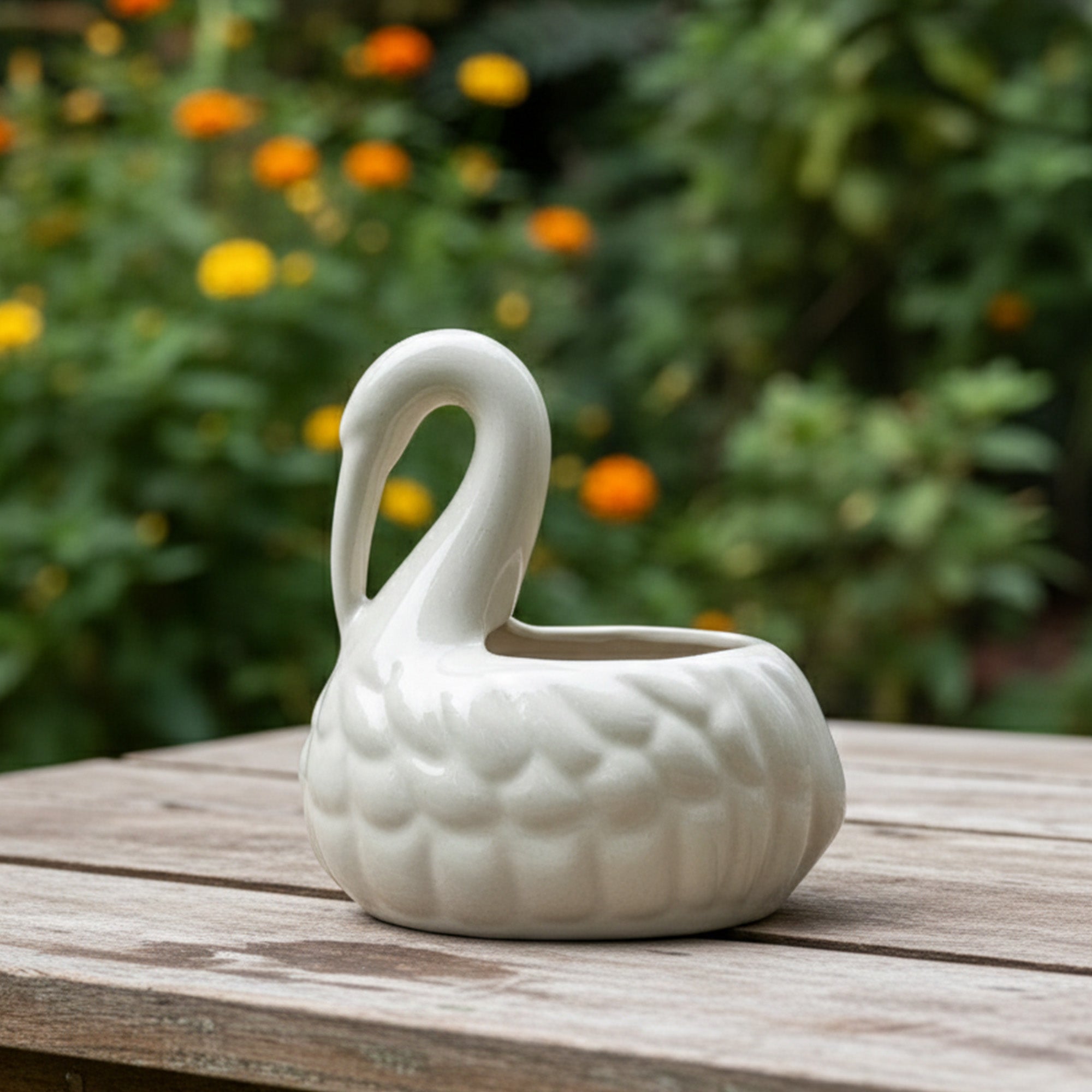 Petal Swan Ceramic Vase - White media 3