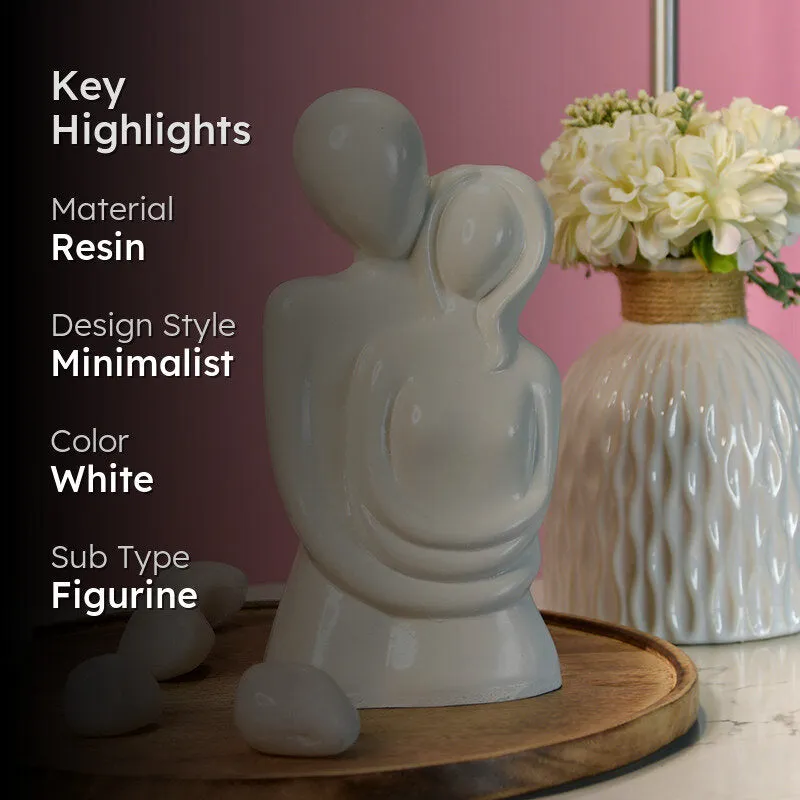 Warmth Of Embrace Resin Showpiece media 2