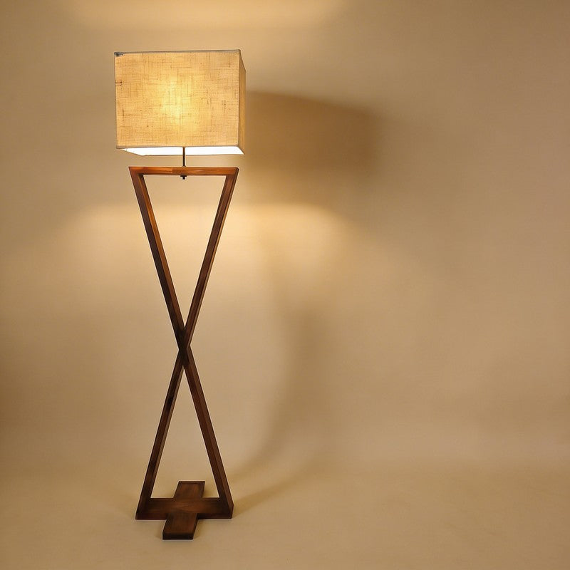 Xirena Floor Lamp media 6