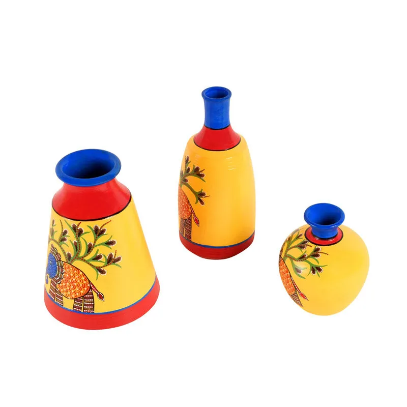 Indulkant Terracotta Vase - Three Piece Set media 6
