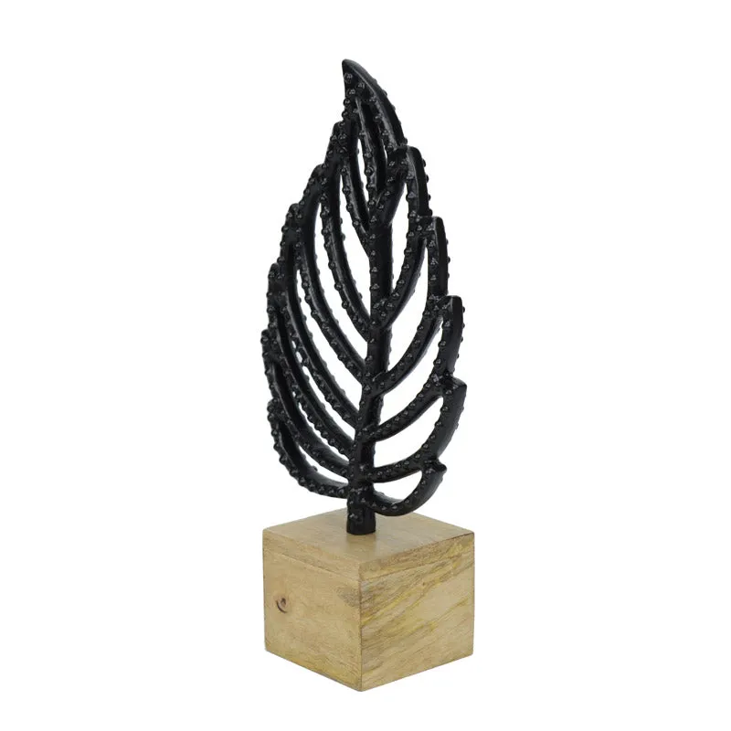 The Leafy Lestora Showpiece - Black media 4