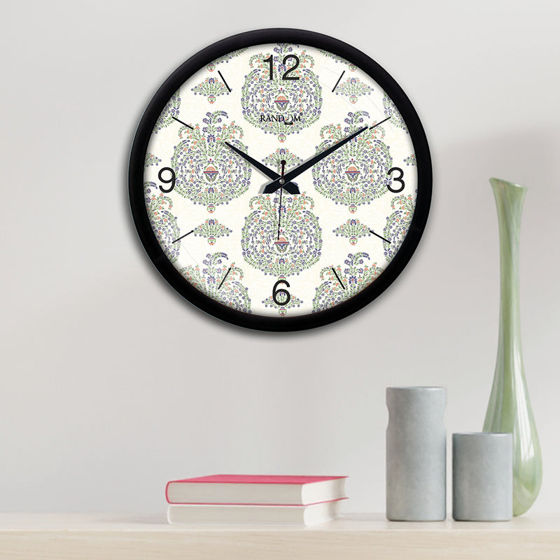 Nakshira Analog Wall Clock