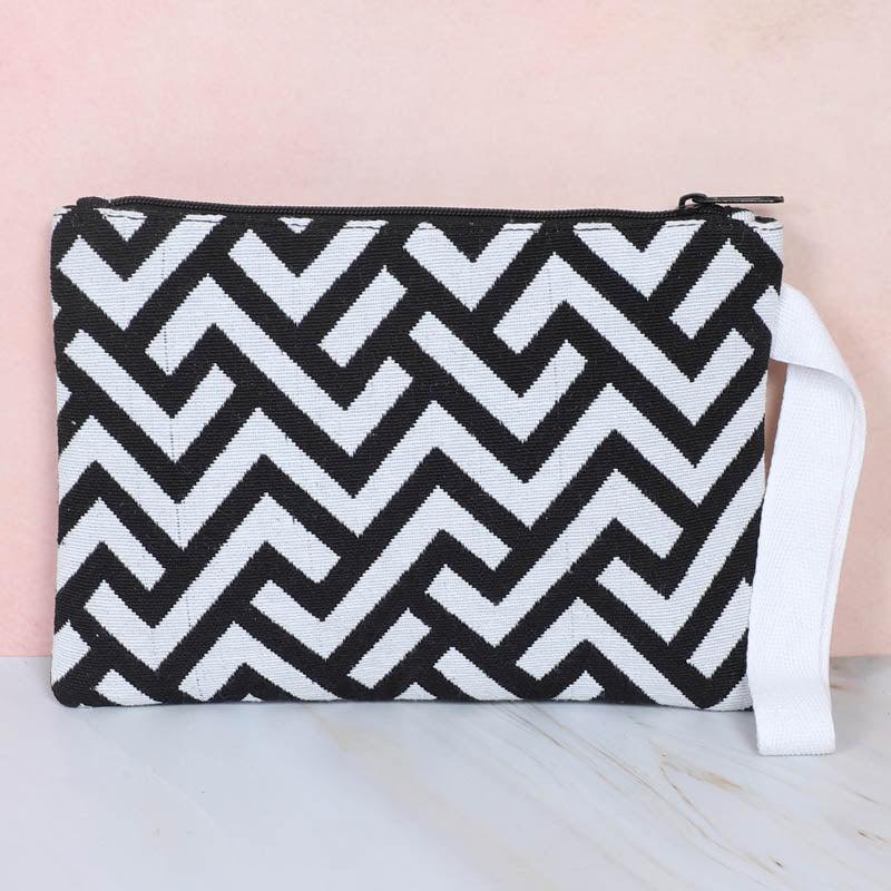 Levra Chevron Cotton Pouch media 4
