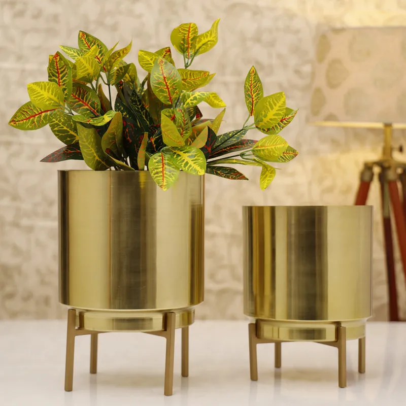 Vida Ember Planter (Gold) - Set Of Two media 3