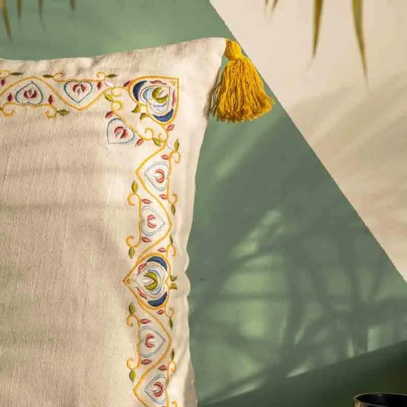 Resol Cushion Cover media 6