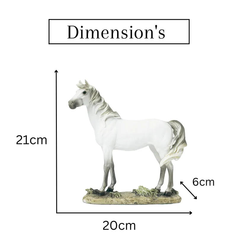 Palomino Stallion Showpiece media 4