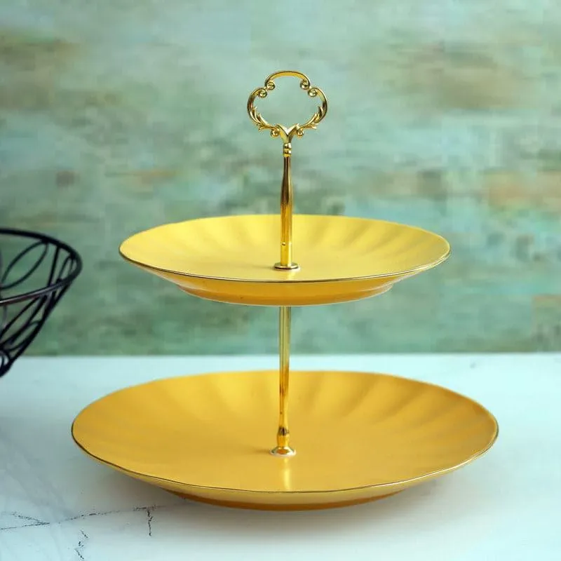 Pisto Cake Stand - Yellow media 1