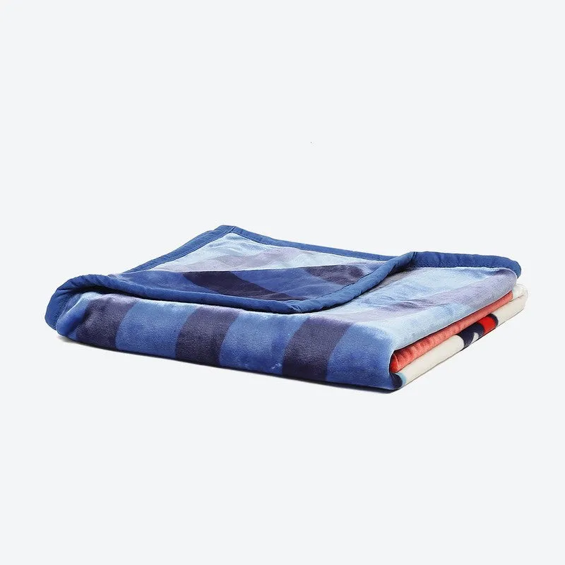 Monte Carlo Cosmic Dreams Blanket - 600 GSM media 4
