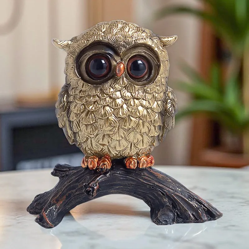 Owlette I Showpiece - Gold media 1