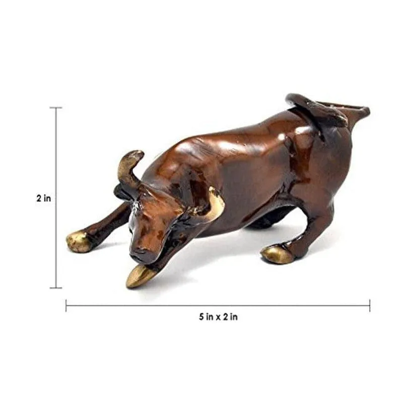 Bull Charge Showpiece media 6