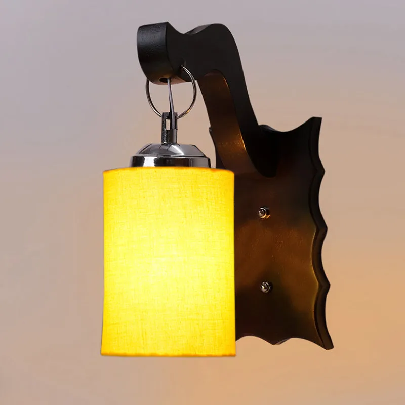 Delphi Wooden Wall Lamp - Yellow media 4