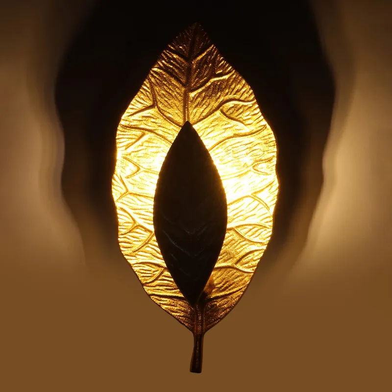 Roselith Iron Wall Lamp media 7