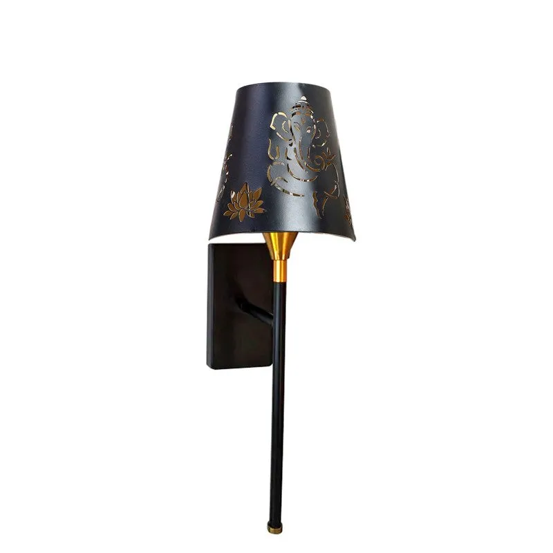 Brilora Metal Wall Lamp media 5