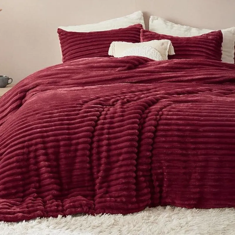 SleepScape Faux Fabric Blanket (Maroon)- 300 GSM media 3