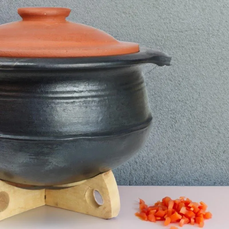 Denara Clay Pot With Lid Black 2000 mL / 8 Inches media 4