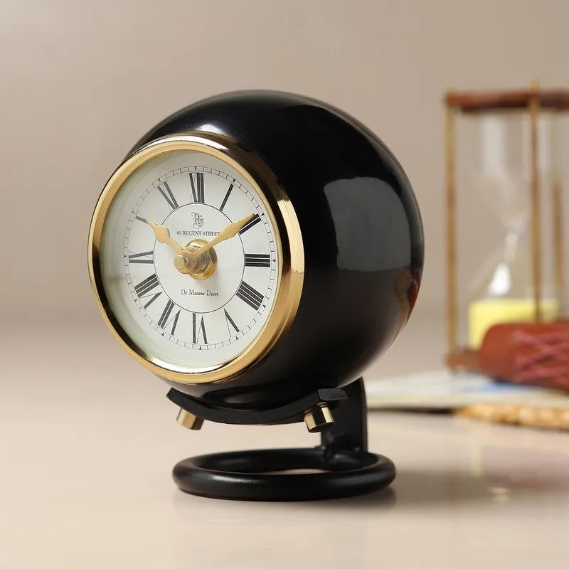 Vintage Tick Round Table Clock media 3