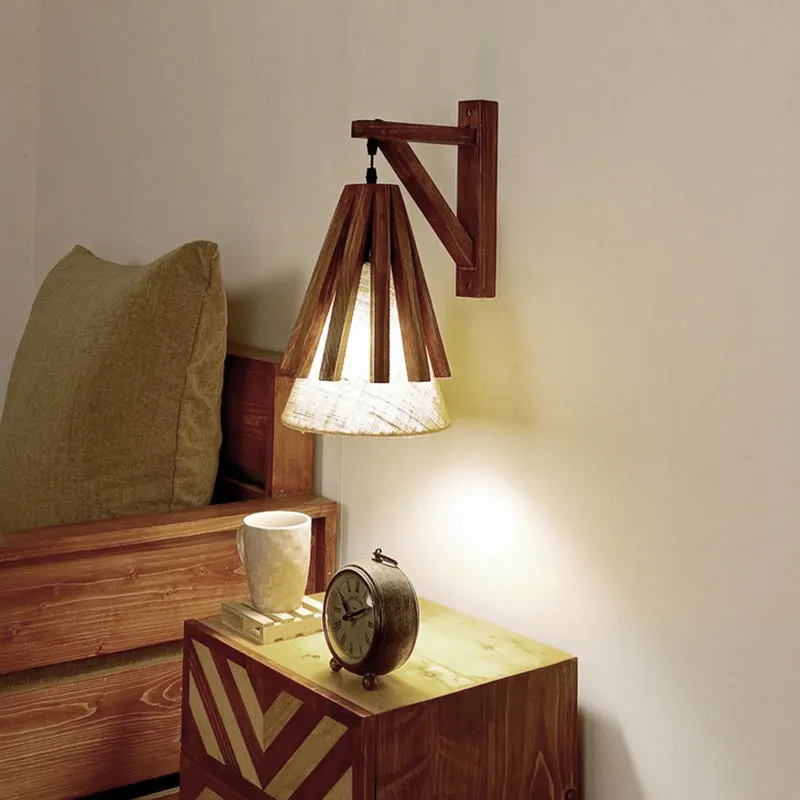 StripePulse Wooden Wall Lamp - Brown media 4