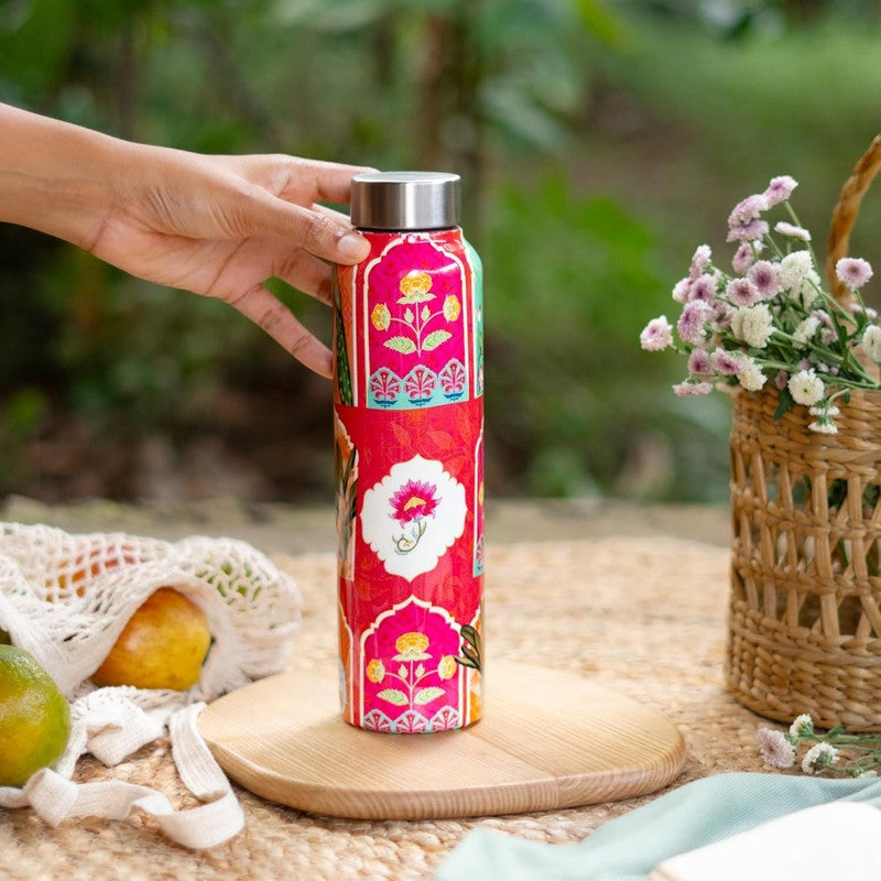Fuschia Art Bottle - 1 L media 7