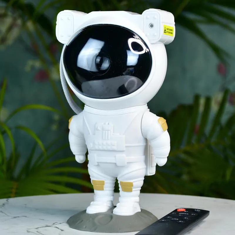 Space Traveller Showpiece media 7
