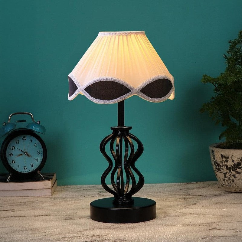 Vintage Iggly Wiggly Fabric Table Lamp - White,Black