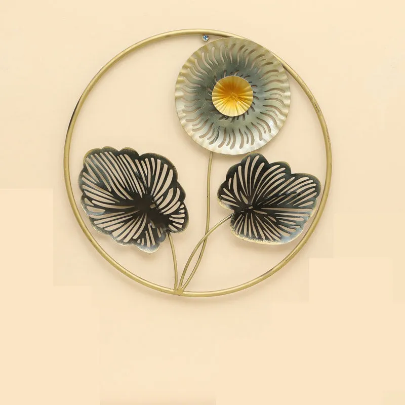 Annida Floral Metal Wall Accent media 1