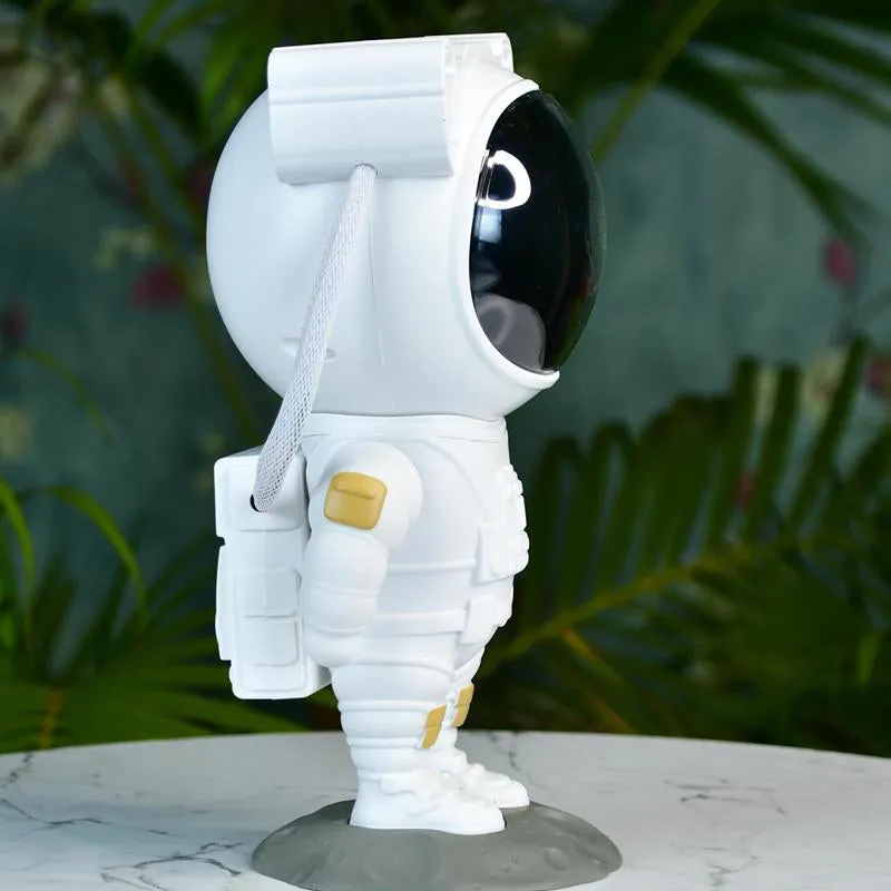 Space Traveller Showpiece media 6