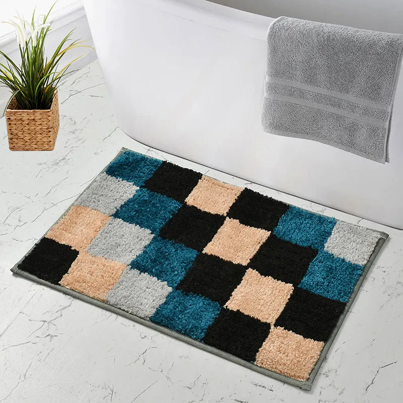 Checkers Microfiber Bath Mat - Multicolor media 1