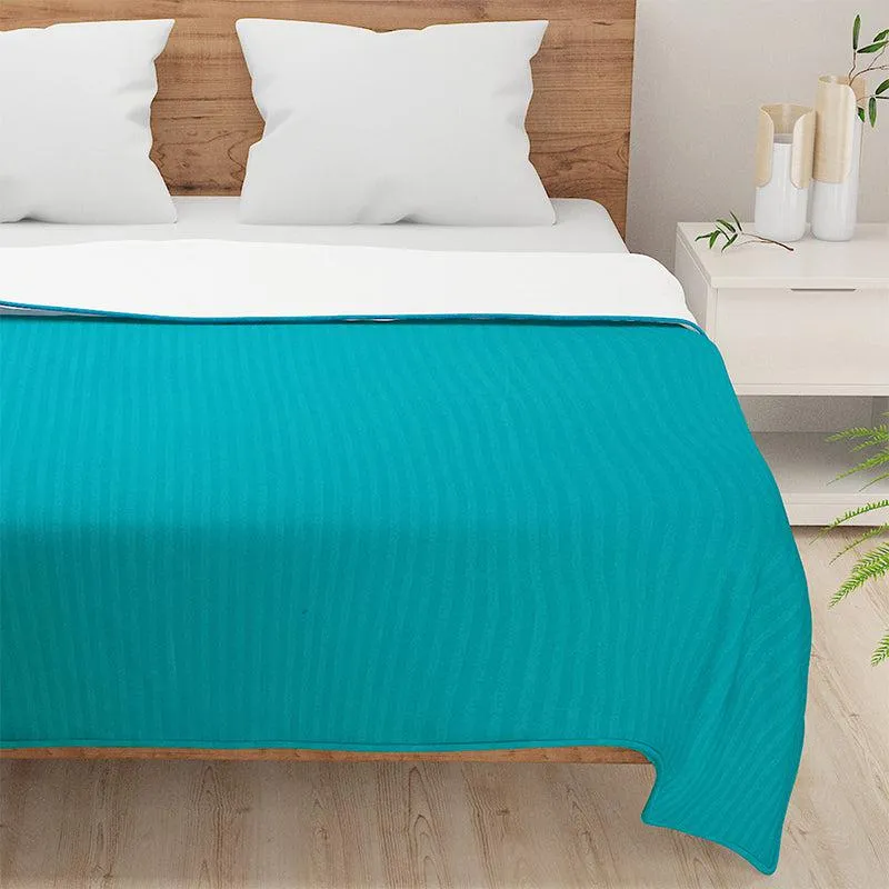 Swayam Zinni Solid Cotton Dohar (Green) - 110 GSM media 3