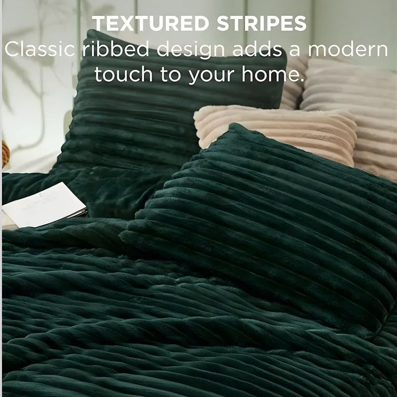 PureDrape Comfort (Green) Bedding Set - Four Piece Set media 6