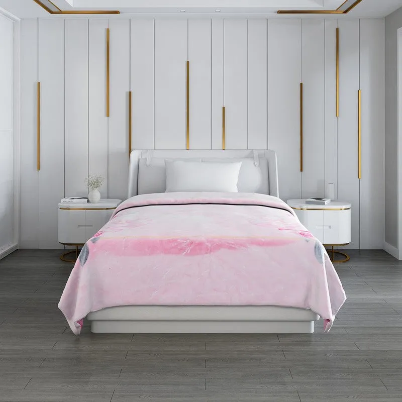 Monte Carlo Petal Dreamscape Blanket - 850 GSM media 4
