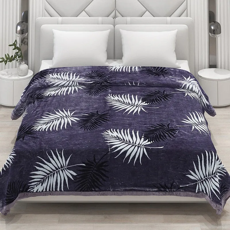 Monte Carlo Terracotta Oasis Blanket (Black) - 1041 GSM media 3