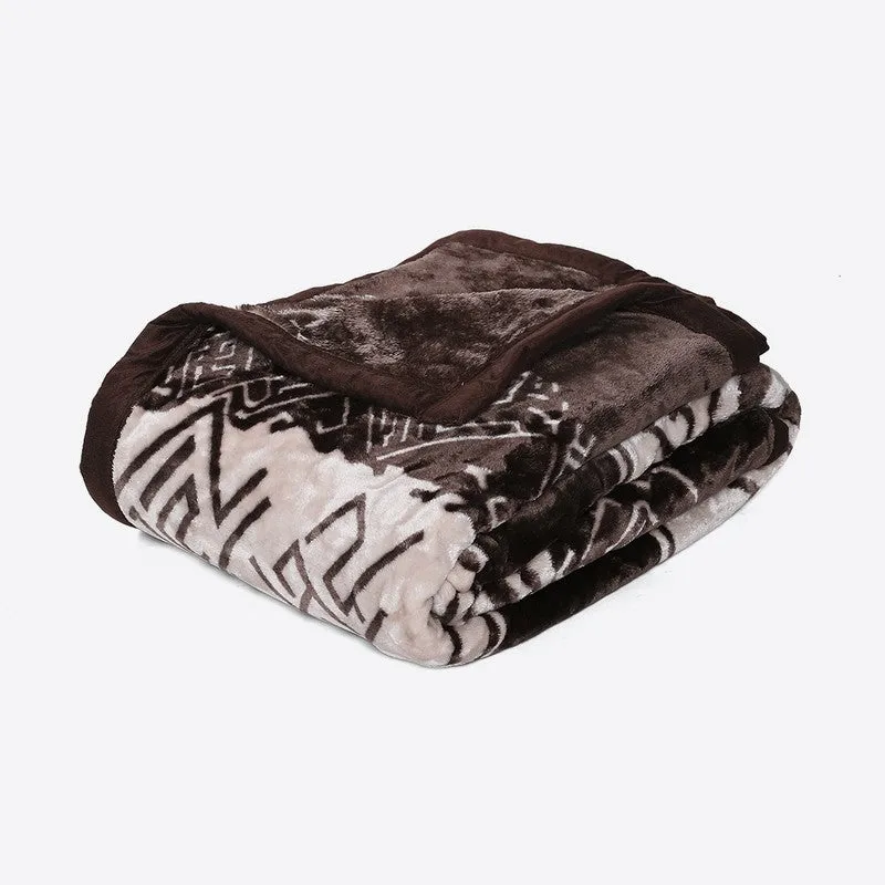 Monte Carlo Mystic Mocha Blanket - 540 GSM media 6