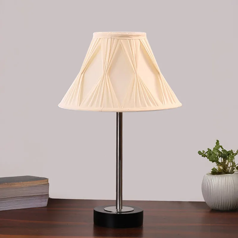 Pleatra Pinch Rodin Wooden Table Lamp - OffWhite,Silver,Black media 3