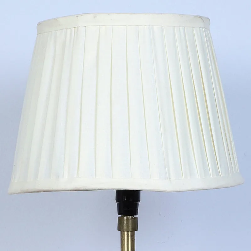 Gujo Pleated Tripod Mango Wood Table Lamp - White,Brown media 4