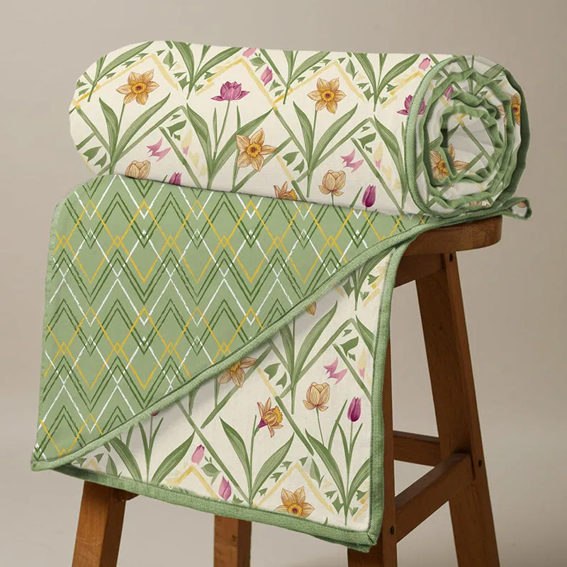 Urban Space Spring Reversible Dohar - Sage media 3