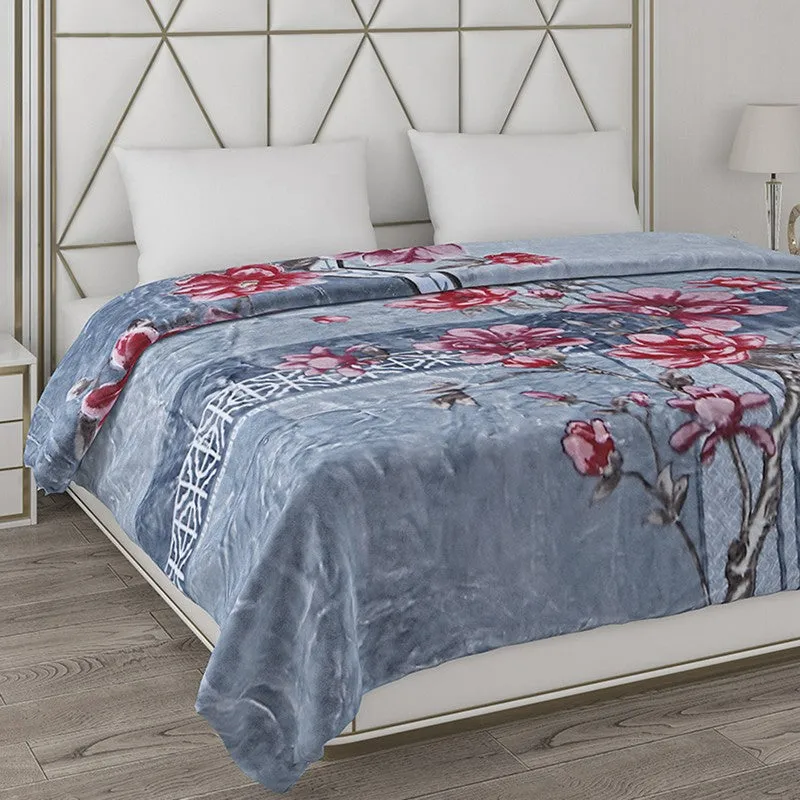 Monte Carlo Blossom Dreamscape Reversible Blanket - 850 GSM media 4