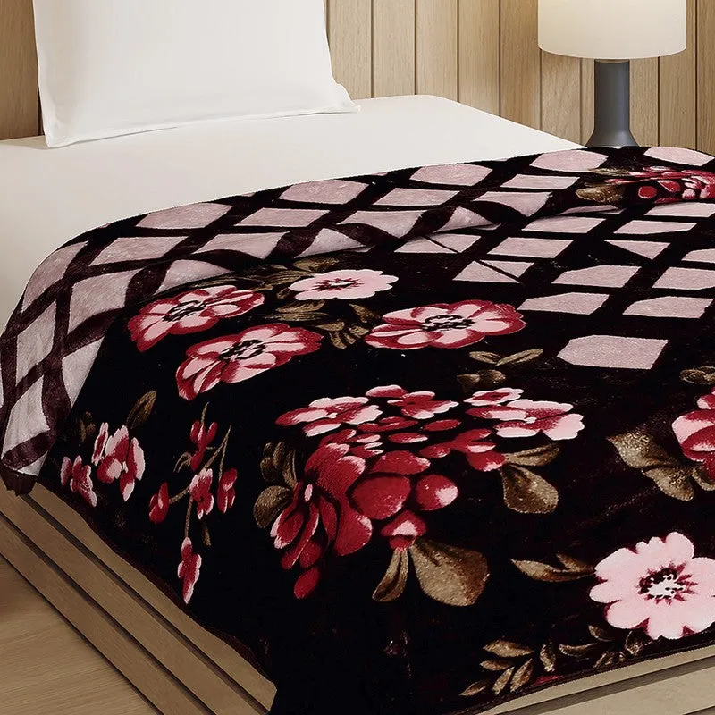 Monte Carlo Midnight Blossom Blanket (Black,Red)- 540 GSM media 3
