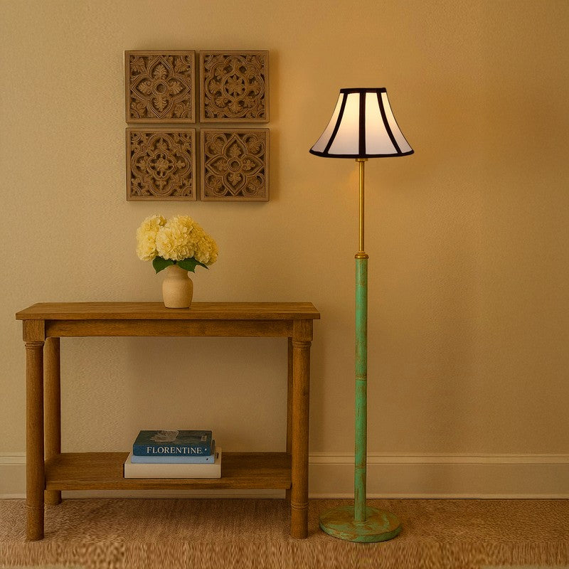 Meadow Bloom Floor Lamp