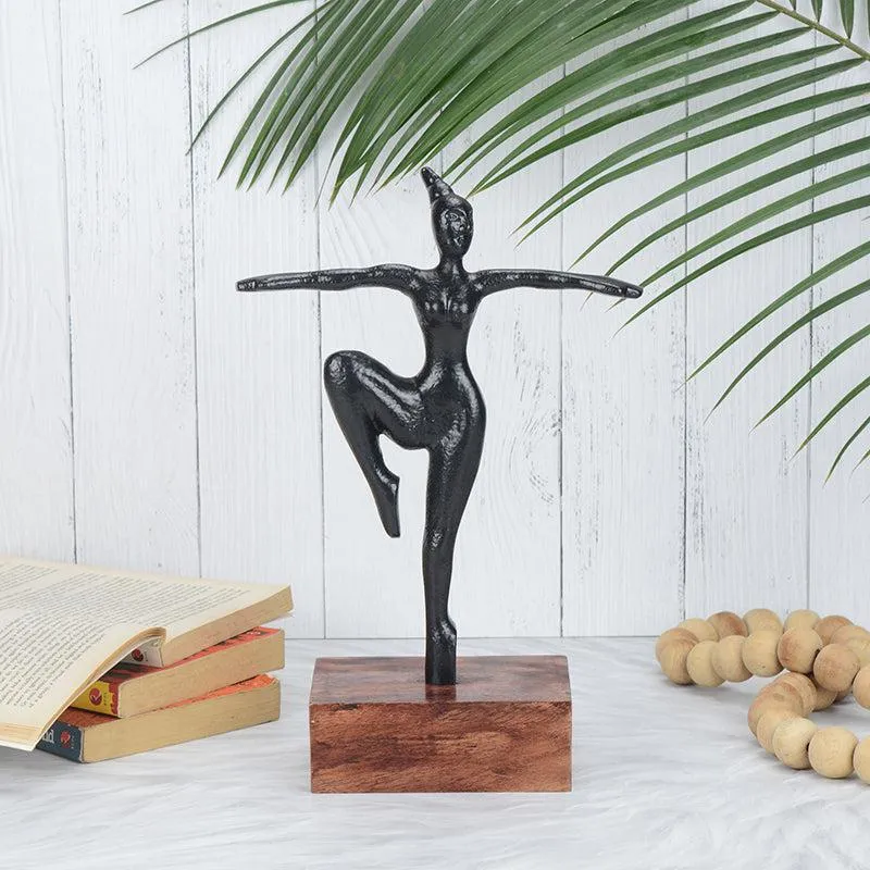 Prima Ballerina Showpiece - Black media 1