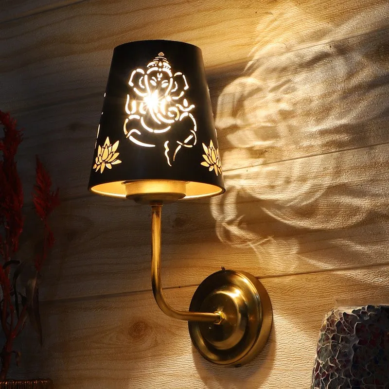 AuraCut Ganesha Metal Wall Lamp media 4