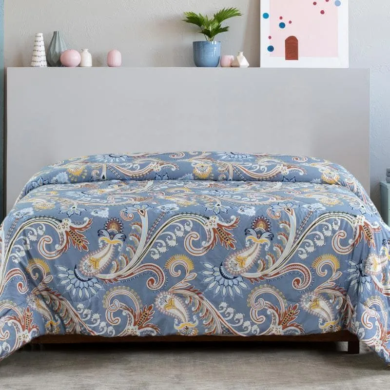 Arienne Glace Cotton Comforter - 120 GSM media 3
