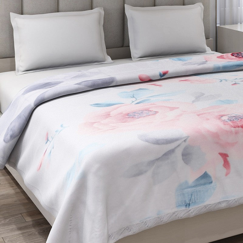 Monte Carlo Blossom Breeze Blanket - 871 GSM media 4