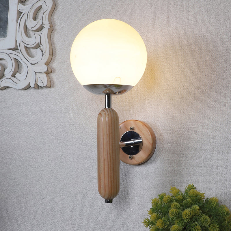 Moonette Wooden Wall Lamp
