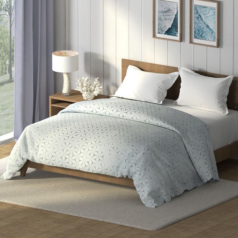 Nautica Fractal Comfort Geometric Cotton Comforter (Pastel Blue) - 150 TC/130 GSM media 4
