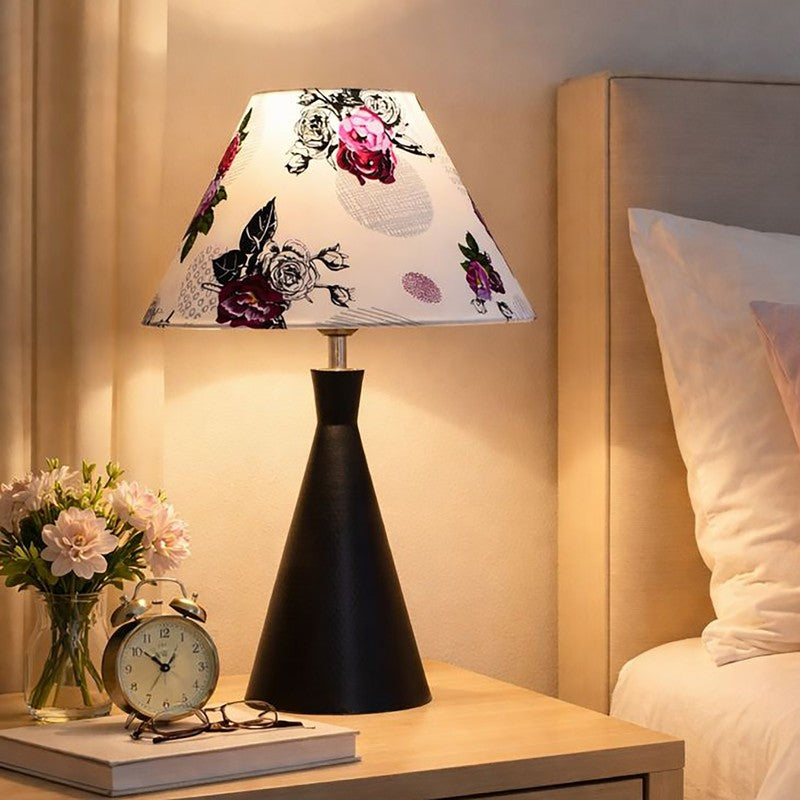 PetalVista Metal Table Lamp