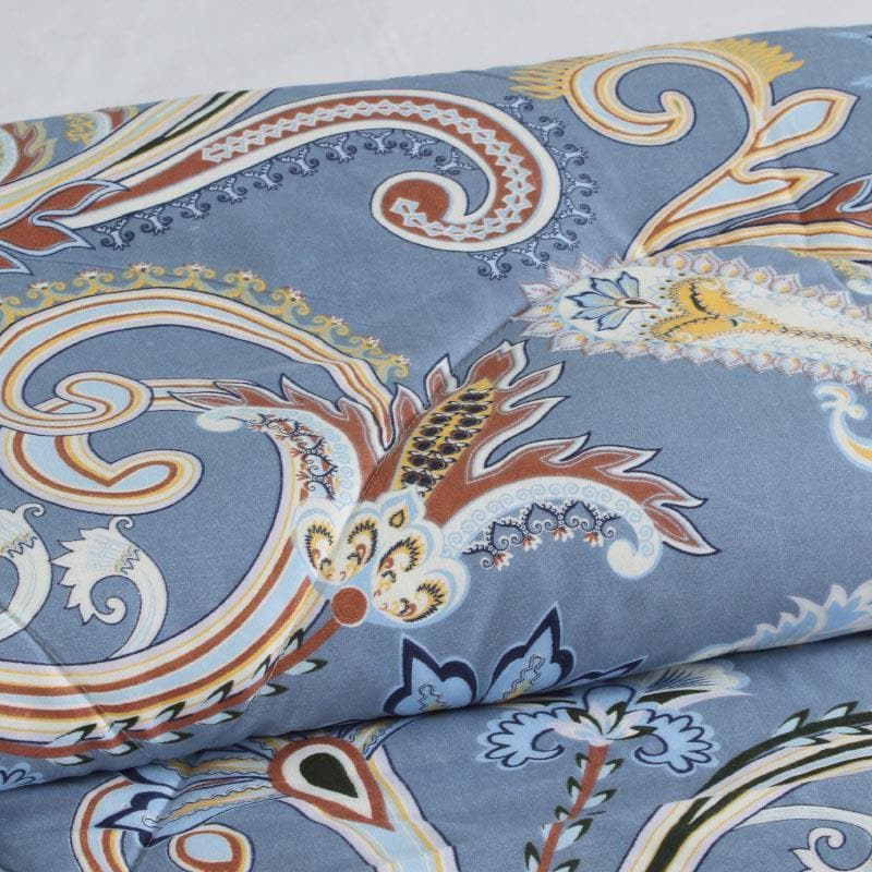 Arienne Glace Cotton Comforter  - 120 GSM media 7