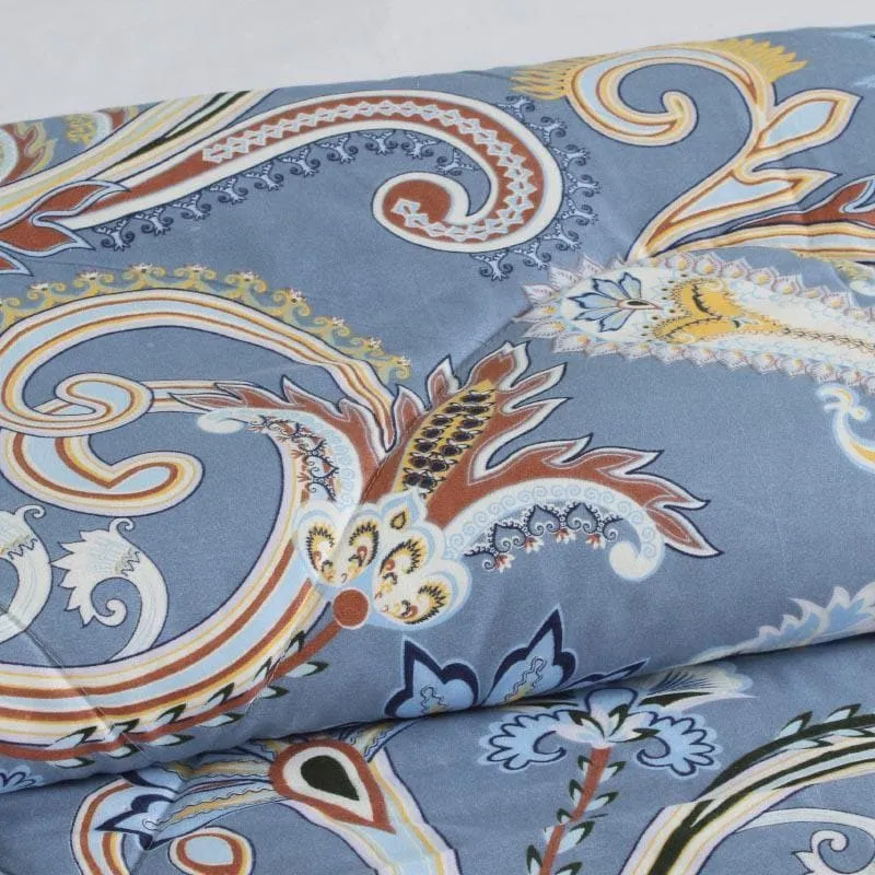 Arienne Glace Cotton Comforter - 120 GSM media 7