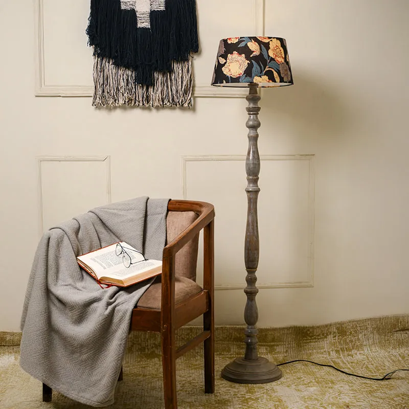 Hewn Prism Lotus Wooden Floor Lamp media 2