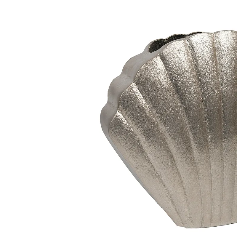 Oyster Treasure Vase - Silver media 3